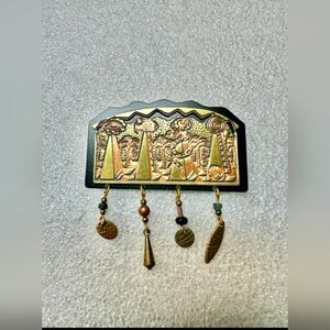 Silver Forest Vermont Tri Color Gold Tone W Dangles Brooch 2 1/2" × 1 1/4" EUC